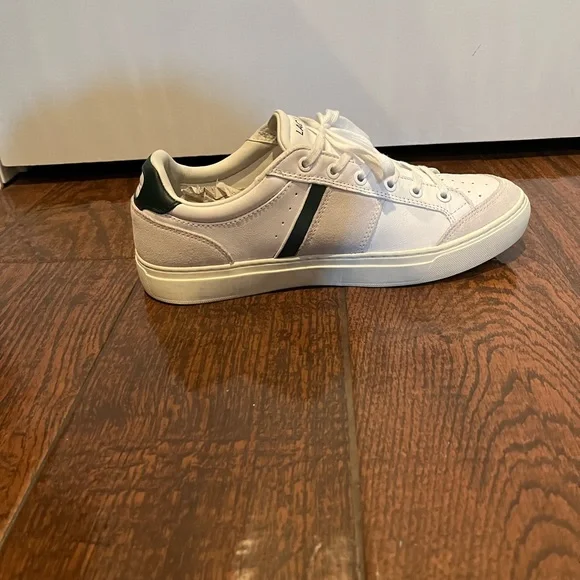 Lacoste Sneaker - Picture 2 of 4